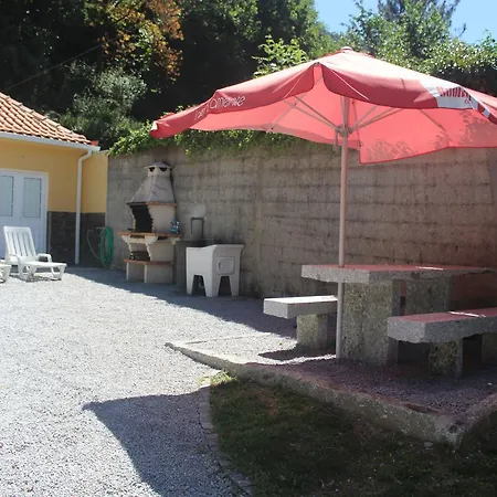 Casinha Dos Cubos Vakantiehuis Geres