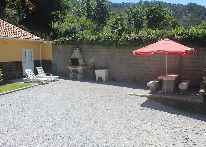 펜션 Casinha Dos Cubos 제어스